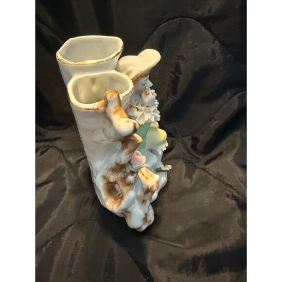 Ucagco Ceramics Victorian Boy with Ruffle Shirt Vase Figurine Made Japan3 - Picture 3 of 4